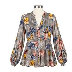 BKE Gray Floral Chiffon Pintuck Boho Cottagecore Top - Size L